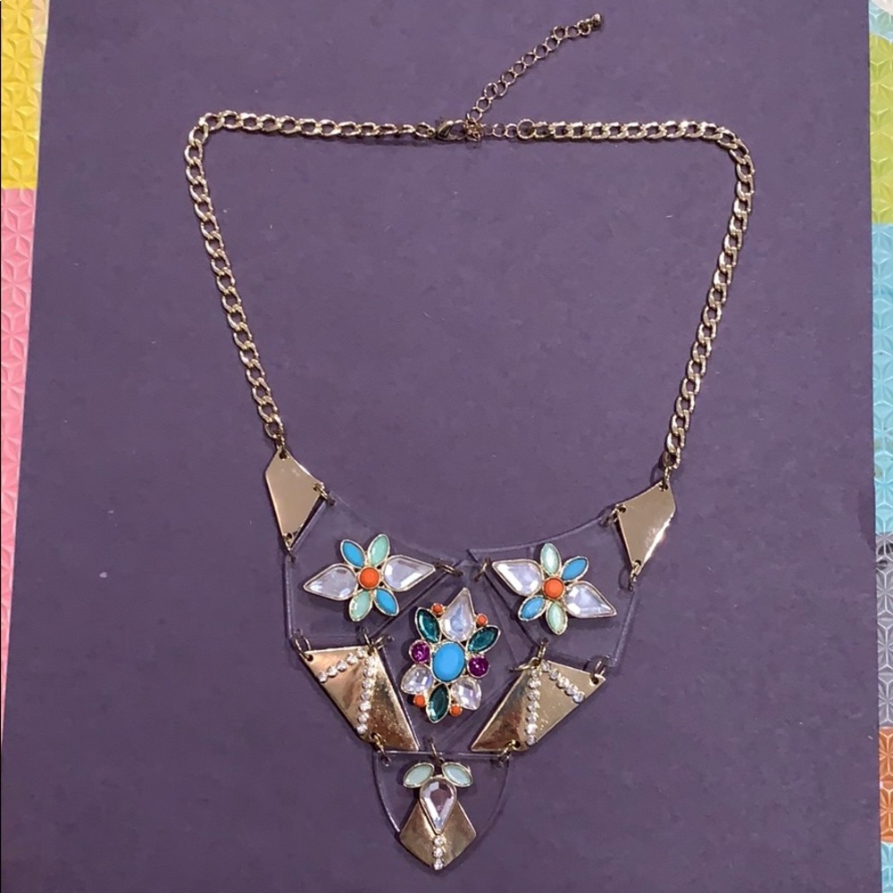 Statement necklaces - Picture 7 of 8